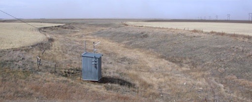 EC Flow monitoring station on dry creek bed